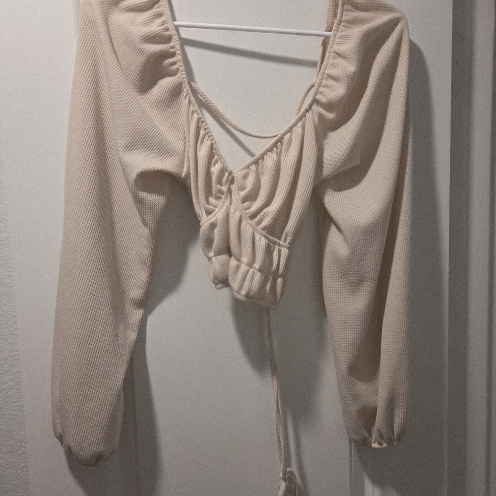 Le Lis Cream Ruched Blouse
